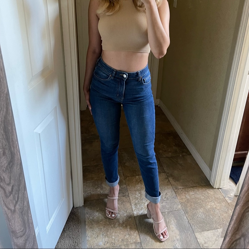 Bundle of 2 H&M jeans 👖 ❤️